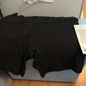 Lululemon align hr short 6 inches - black new with tags size 8